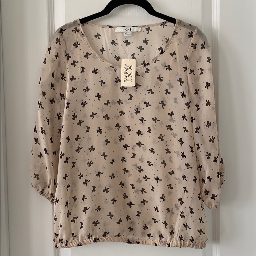 NWT FOREVER 21 Bow Print 3/4 Length Sleeves Polyester Sheer Blouse Size SP